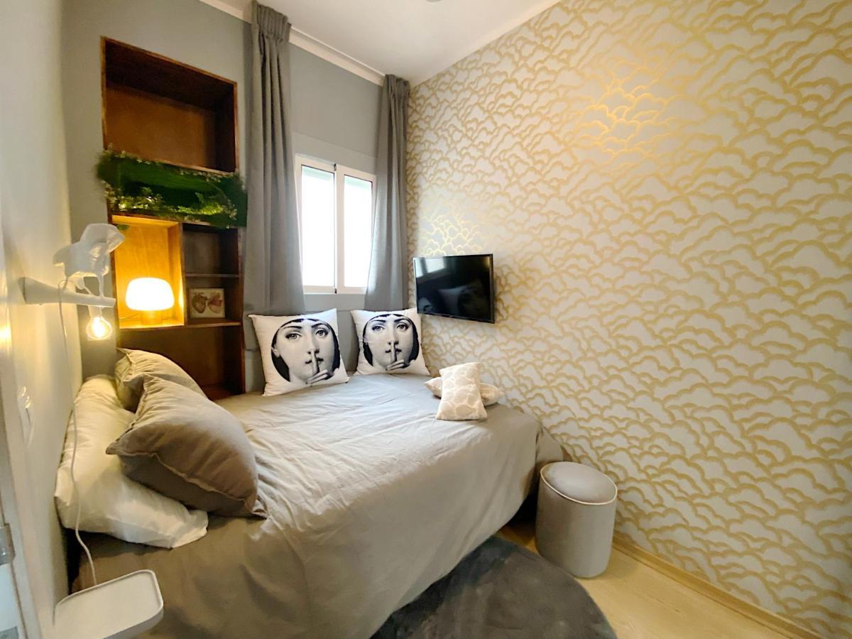 Abbott Apartment - 1 Min From The Beach - 100M2 - Sleeps 8 Sitges Zewnętrze zdjęcie