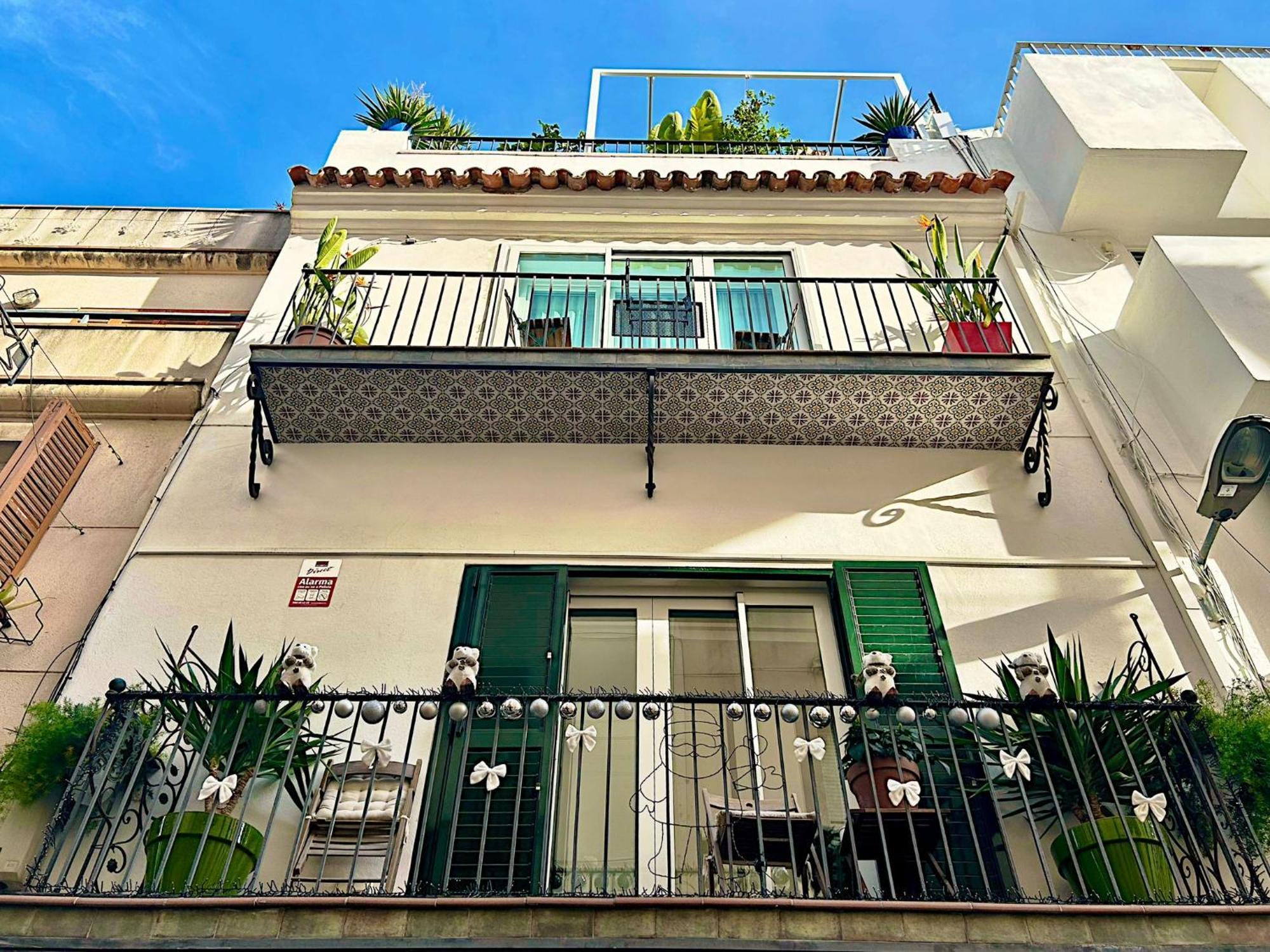 Abbott Apartment - 1 Min From The Beach - 100M2 - Sleeps 8 Sitges Zewnętrze zdjęcie