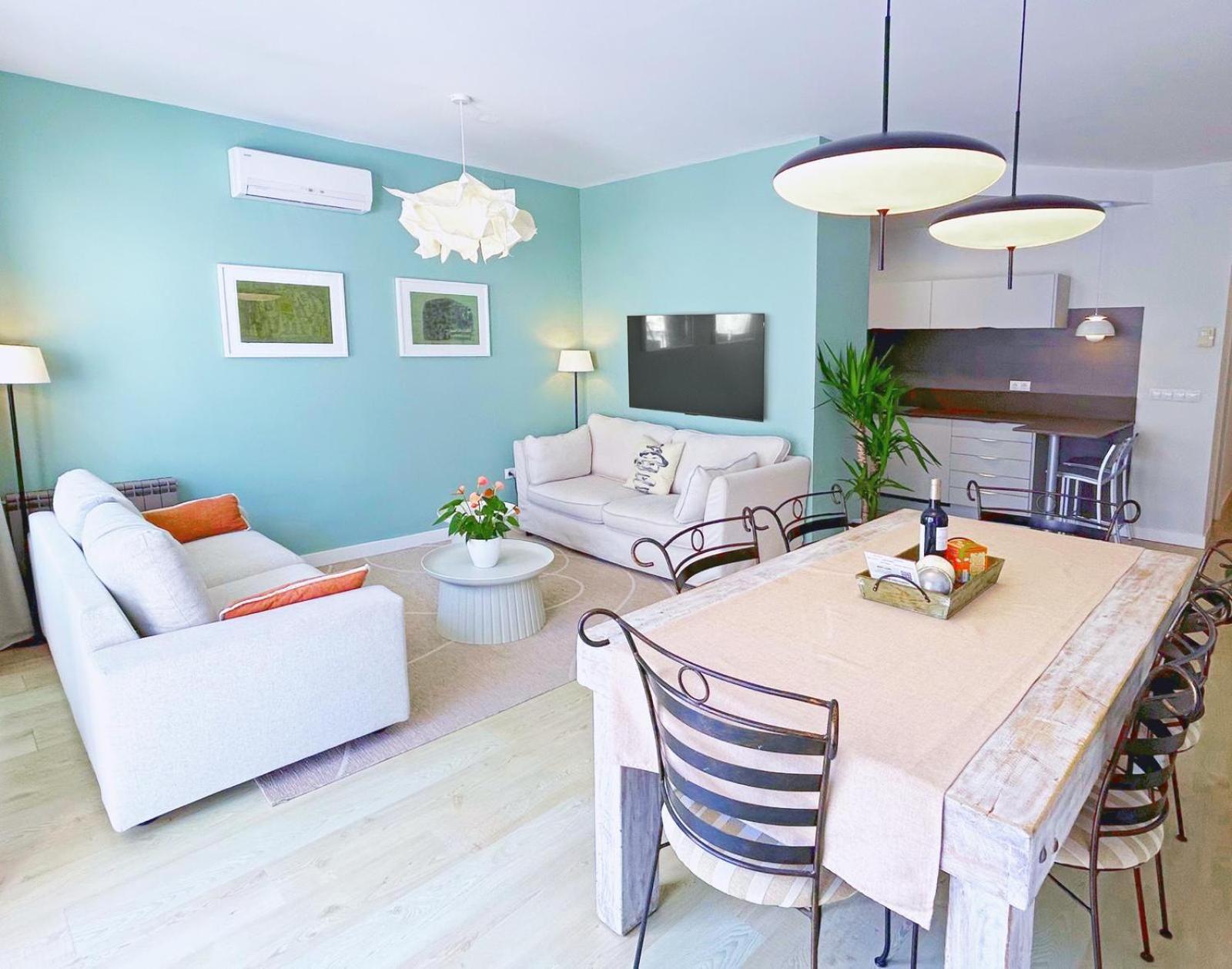 Abbott Apartment - 1 Min From The Beach - 100M2 - Sleeps 8 Sitges Zewnętrze zdjęcie